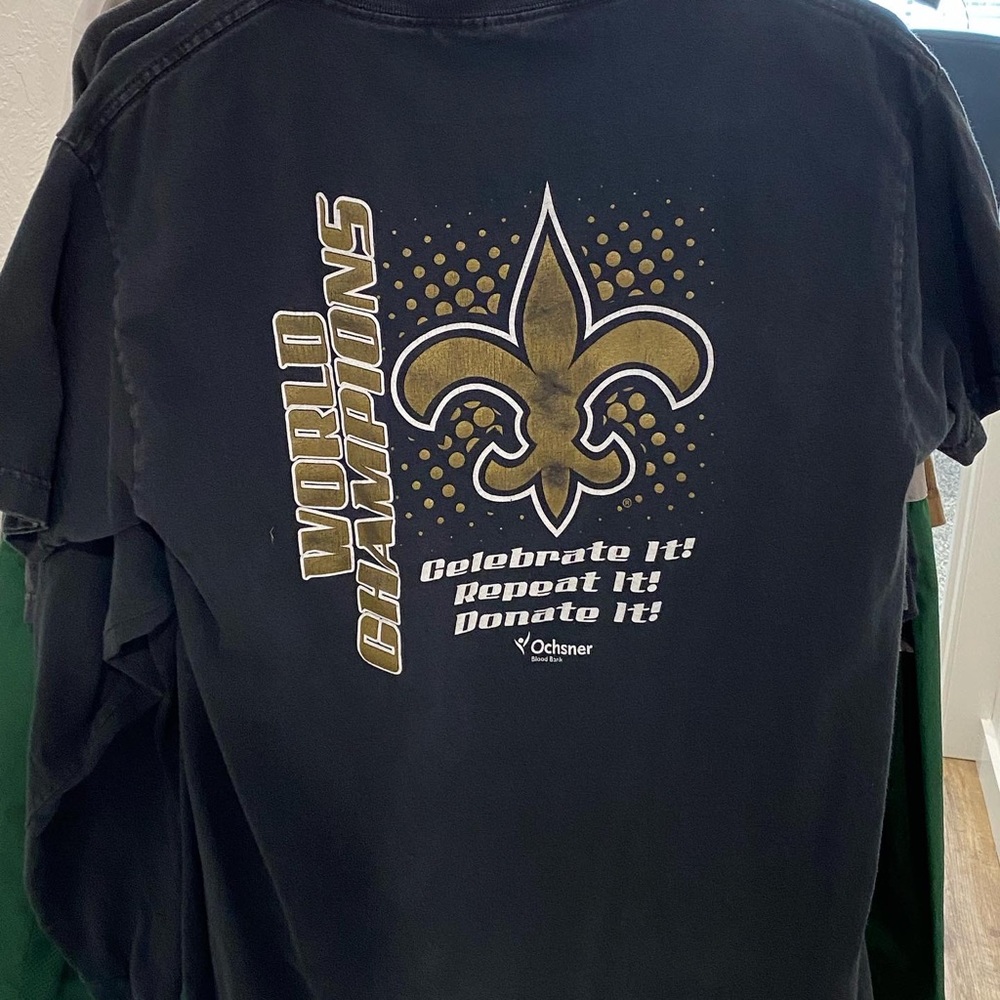 Saints Graphic Tee